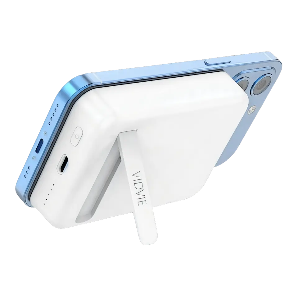 Cargador magsafe portátil usado en equipo - soporte de mesa y entrada tipo C visibles