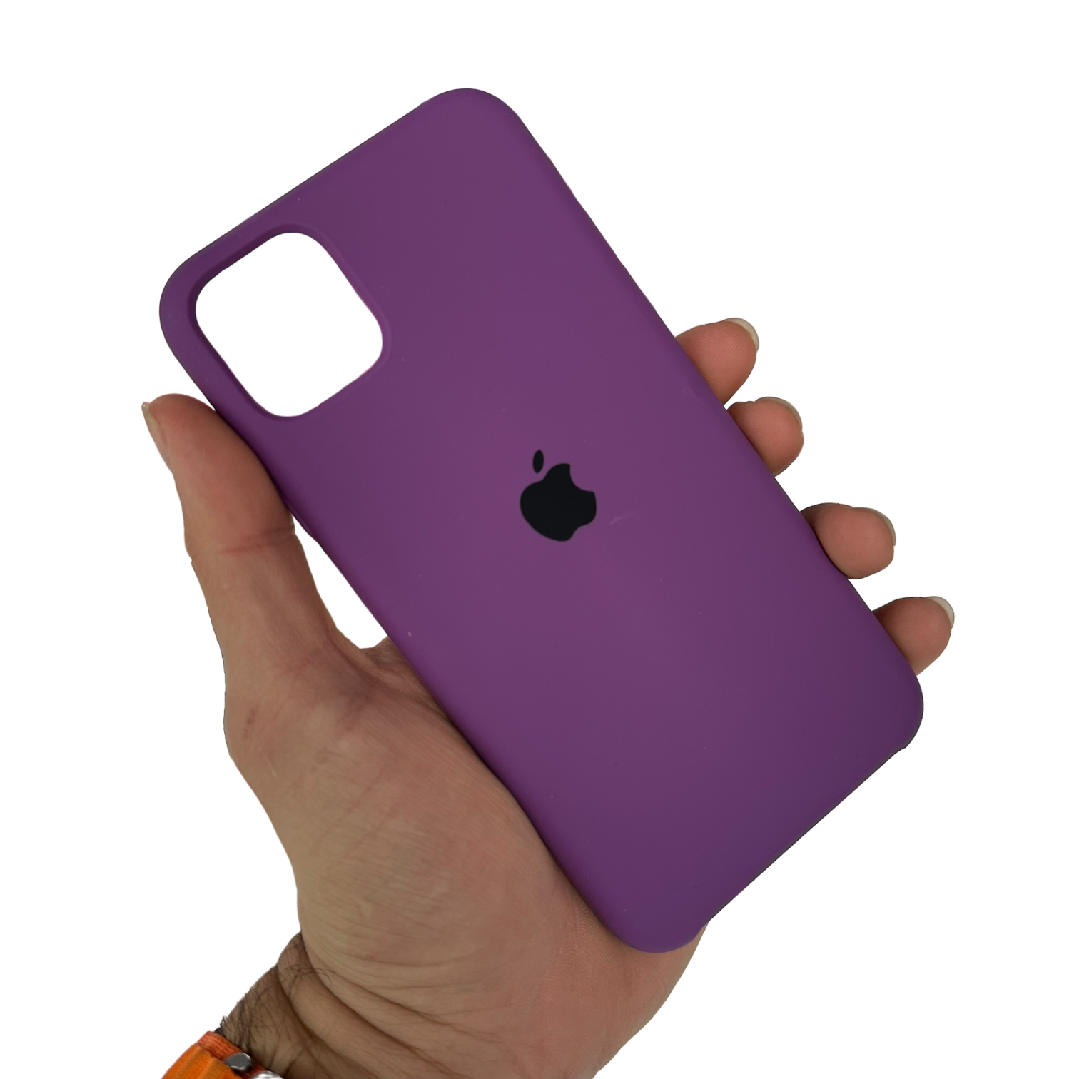 Case de silicona en color morado sostenida en mano