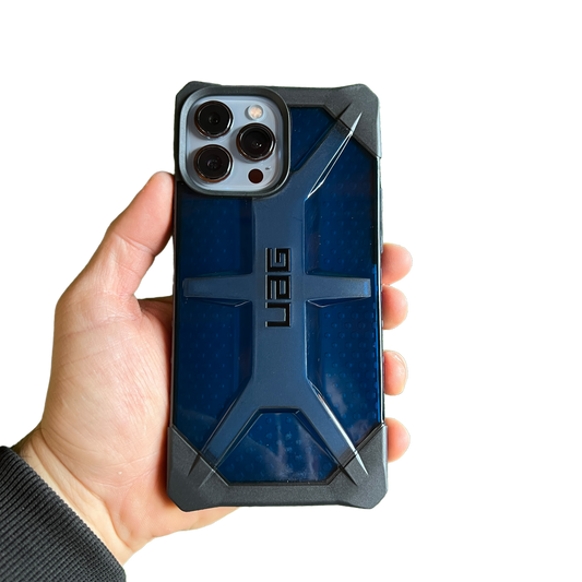 Carcasa UAG Plasma Series para iPhone