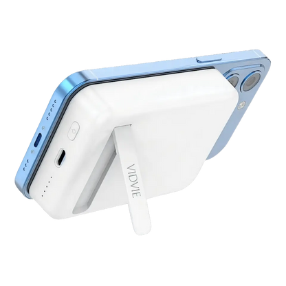 Cargador magsafe portátil usado en equipo - soporte de mesa y entrada tipo C visibles