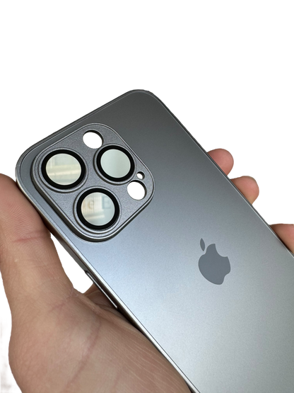 Carcasa Slim Glass con MagSafe: Titanio