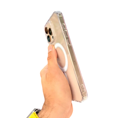Detalle de bordes reforzados - funda magsafe transparente