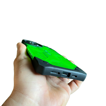 Carcasa UAG Plasma Series para iPhone