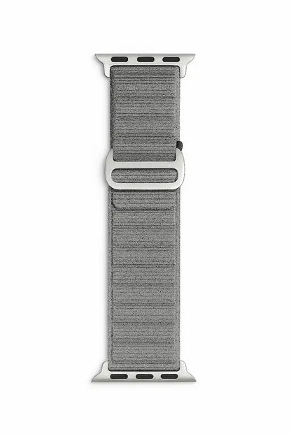 Vista frontal - correa alpine loop de nylon para Apple Watch - color gris