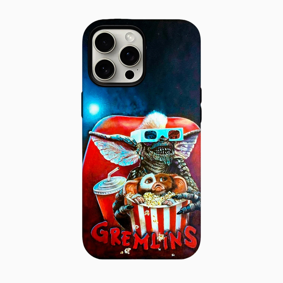 Ilustración de Gremlins con Gizmo entre palomitas, un gremlin con gafas 3D, vaso de refresco y butacas rojas.