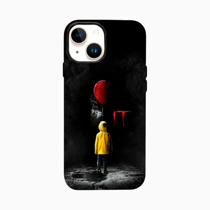 Detalle de la carcasa Pennywise Two Protect para iPhone que muestra sus dos capas protectoras.