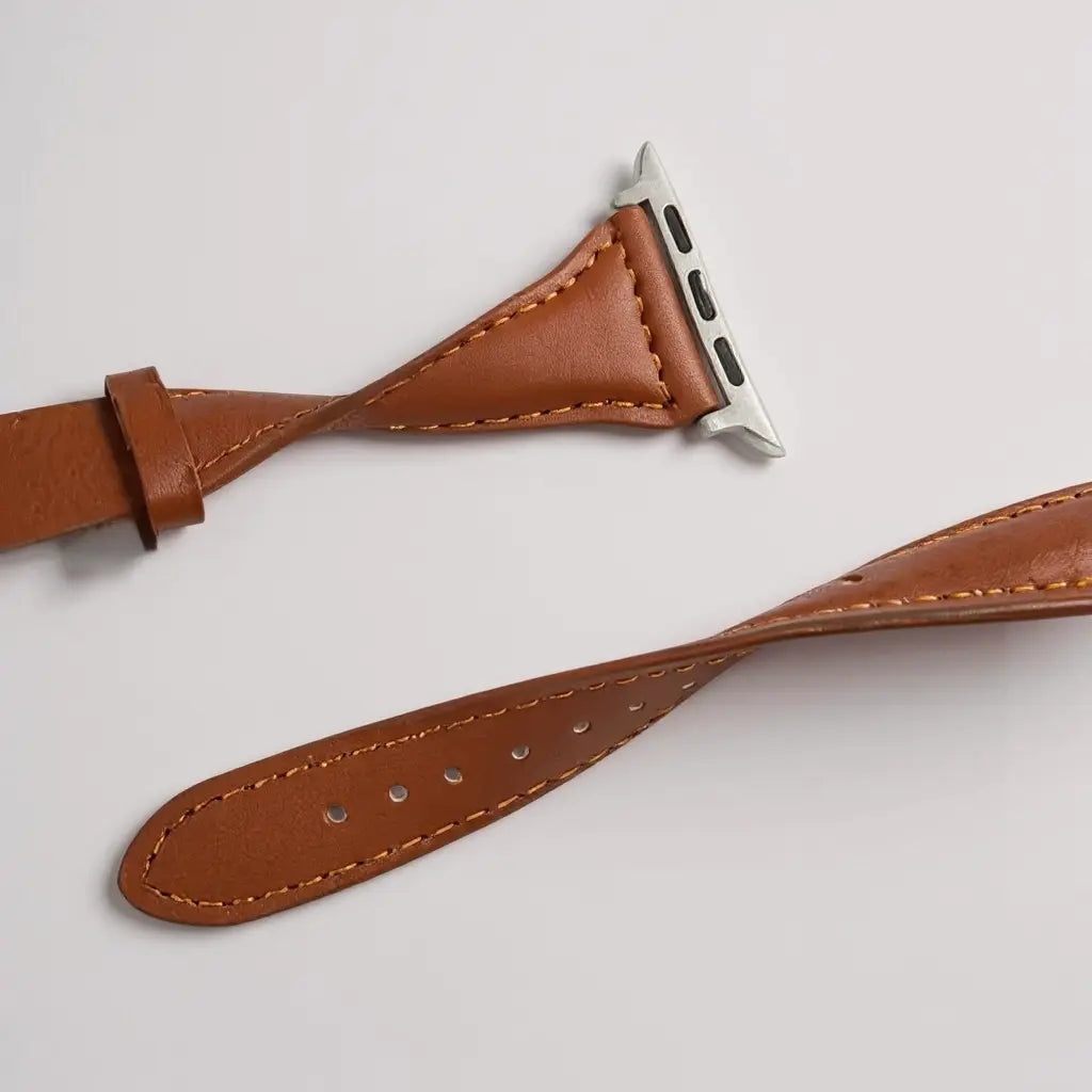 Prueba de dureza del material y la maleabilidad en el color marrón de la pulsera para reloj